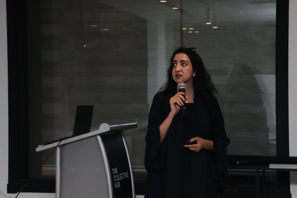 IMG 0697 1 - The Bahraini Dialogue Society organizes a workshop titled "How to Plan for Your Success?" led by coach Najla Al-Fadhil. 5