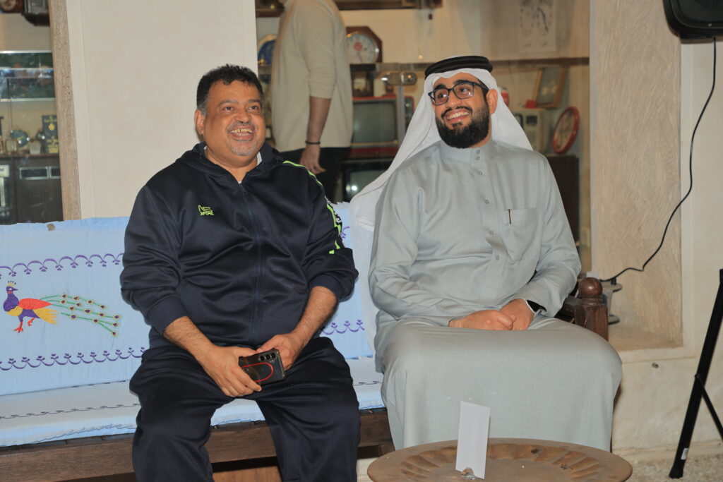 SMM 9897 1 - البحرينية للحوار تنظم جولة للأعضاء في ليالي المحرق 29