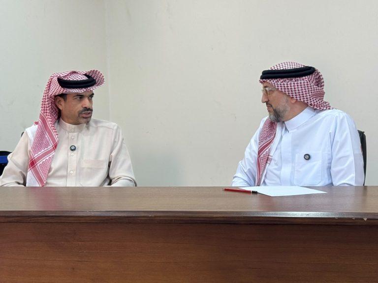 الدكتور الشيخ صقر بن سلمان آل خليفة ضيف برنامج “ملهمون” لدعم المتعافين من الإدمان