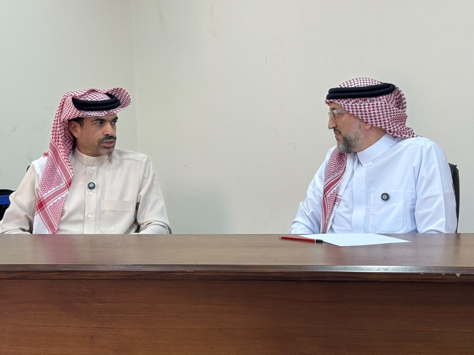 2 - الدكتور الشيخ صقر بن سلمان آل خليفة ضيف برنامج "ملهمون" لدعم المتعافين من الإدمان 1