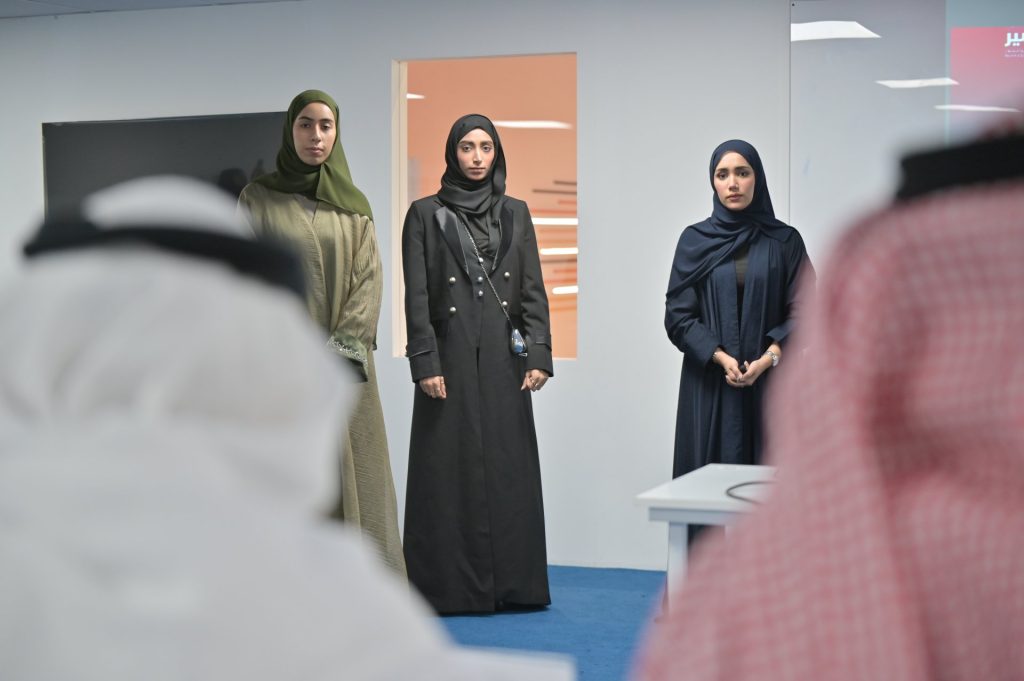 DSC 6992 - البحرينية للحوار تختتم «سفراء الحوار 2» في مدينة الشباب 2030 بعرض مشروعات للحوار المجتمعي 9